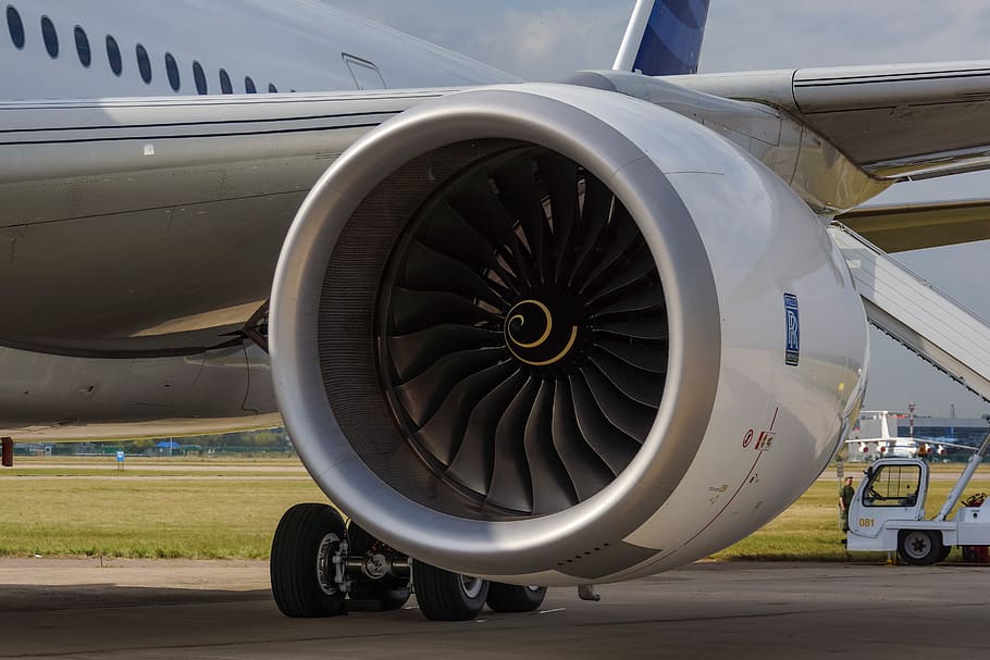 plane airbus a350 engine rolls royce the show airshow